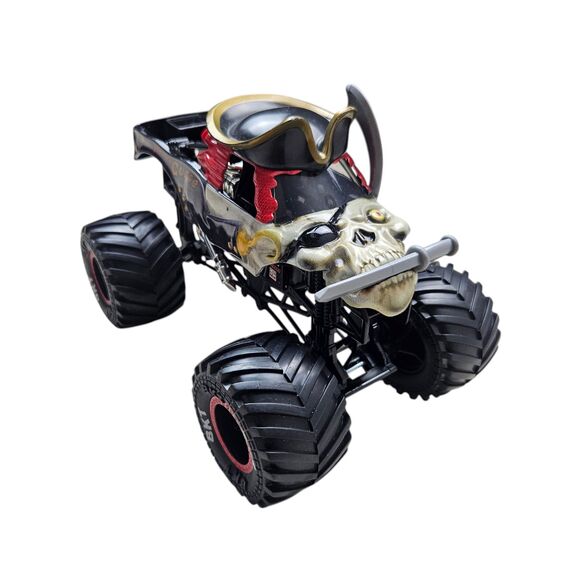 Hot Wheels Other - Hot Wheels Pirates Curse Monster Jam Truck DieCast 1/24 Scale Vehicle BKT